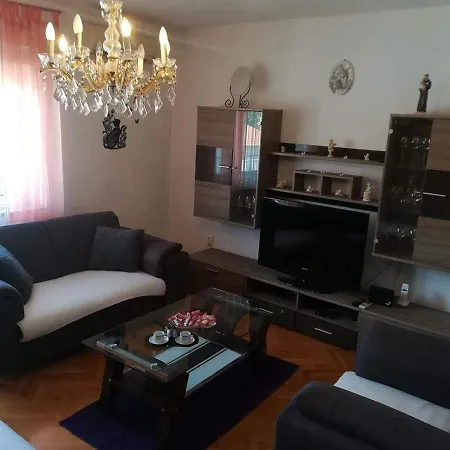 Apartment Dalmatino